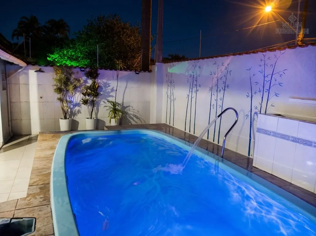 Imagem Casa térrea 4 dormitórios s com piscina em Itanhaém
