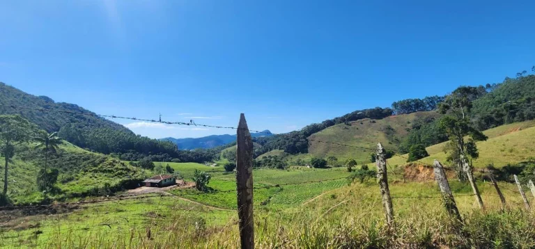 Imagem Terreno Comercial para Venda em Duas Barras, Vargem Grande, 5 dormitórios, 1 suíte, 3 banheiros