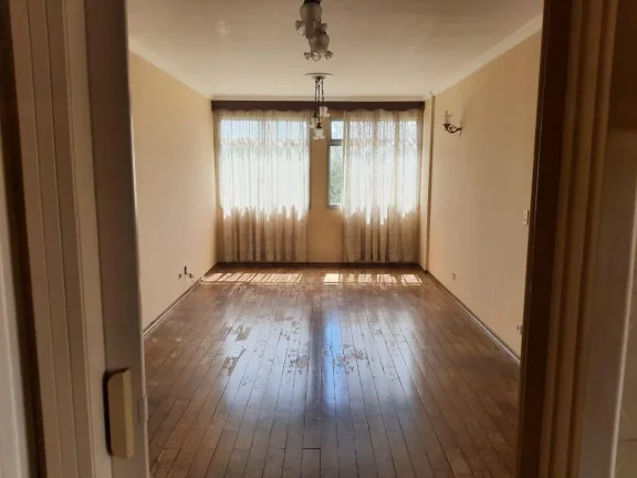 Imagem Ótimo apartamento na região central de Piracicaba com 03 dormitórios com armários, sendo 01 suí...