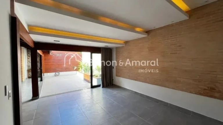 Imagem Sobrado incrível, com 240m² de puro conforto: 4 quartos (2 suítes), espaço gourmet, piscina, chu...