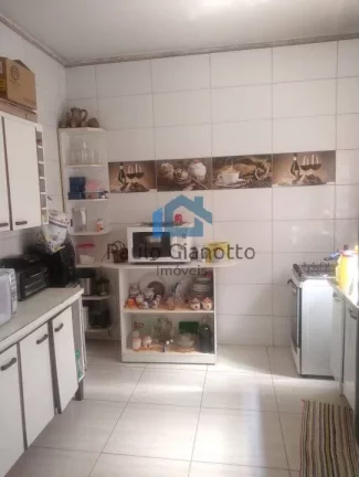 Imagem Casa à venda próxima a Santa Casa de Fernandópolis