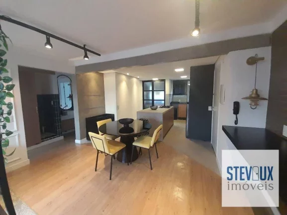 Imagem Apartamento totalmente reformado com 2 suítes e cozinha americana- Está locado , Venda com renda
