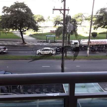 Foto do imóvel Apartamento na orla da praia em Santos, 4 dormitórios - 2 vagas na garagem em Avenida Presidente Wilson