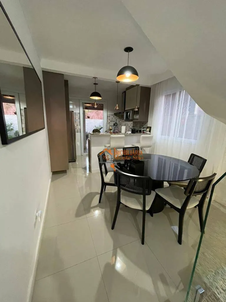 Imagem Sobrado com 3 dormitórios à venda, 164 m² por R$ 750.000,00 - Jardim Rubi - Mogi das Cruzes/SP