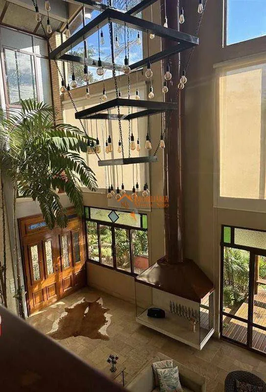 Imagem Casa com 4 dormitórios à venda, 600 m² por R$ 5.520.000,00 - Caputera - Arujá/SP