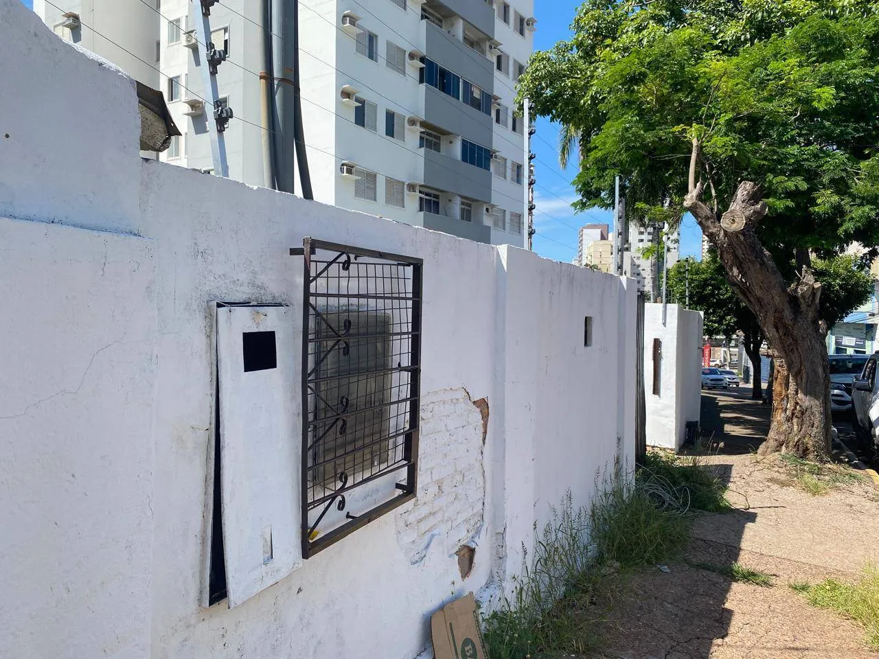 Imagem TERRENO COMERCIAL PARA VENDA ou INCORPORAÇÃO