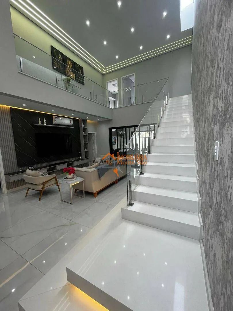 Imagem Sobrado com 4 dormitórios à venda, 210 m² por R$ 3.500.000,00 - Parque Renato Maia - Guarulhos/SP