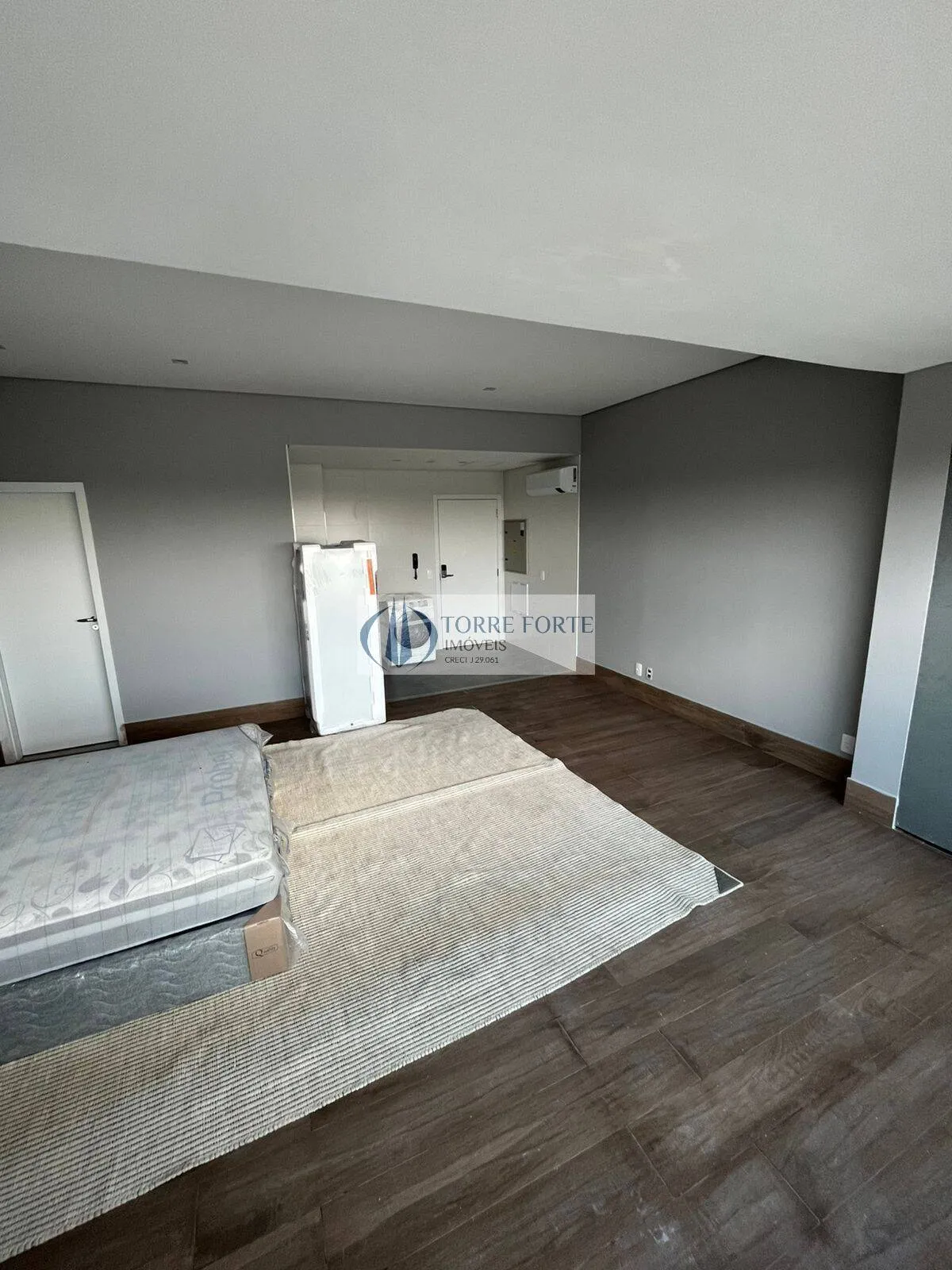 Imagem Studio com 42 m², 1 dormitório 1 banheiro 1 vaga de garagem, bem localizado