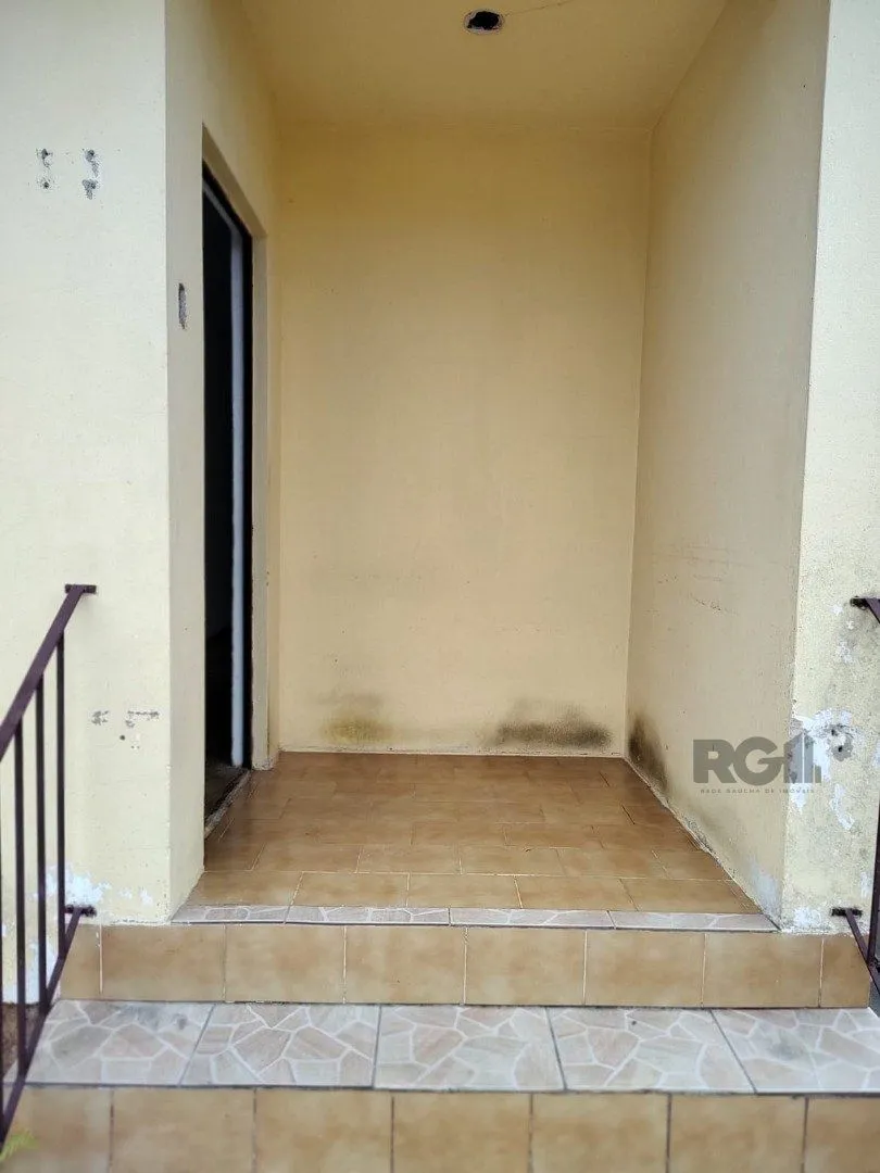 Imagem Casa para Venda - 247.37m², 4 dormitórios, 4 vagas - Partenon
