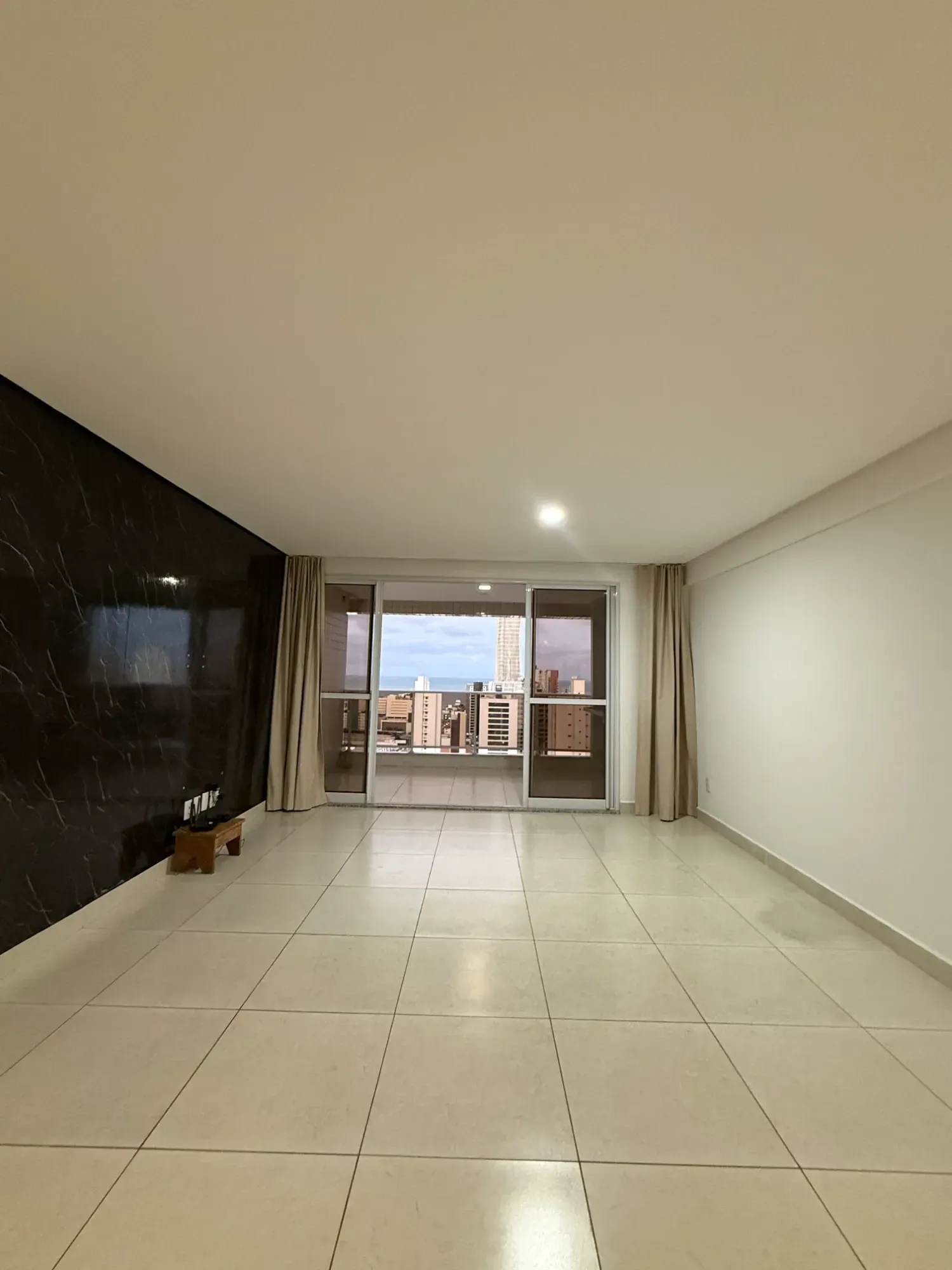 Imagem Apartamento com 3 Quartos à Venda ou Locação, 121 m² em Manaíra - João Pessoa