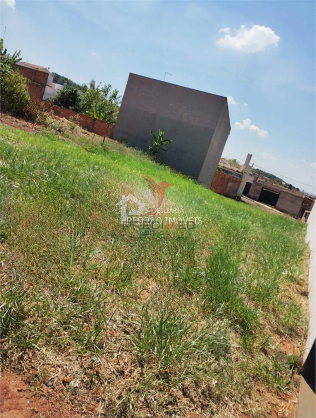 Imagem Lote/Terreno de 275m² no bairro Jardim Grajaú, em Lençóis Paulista