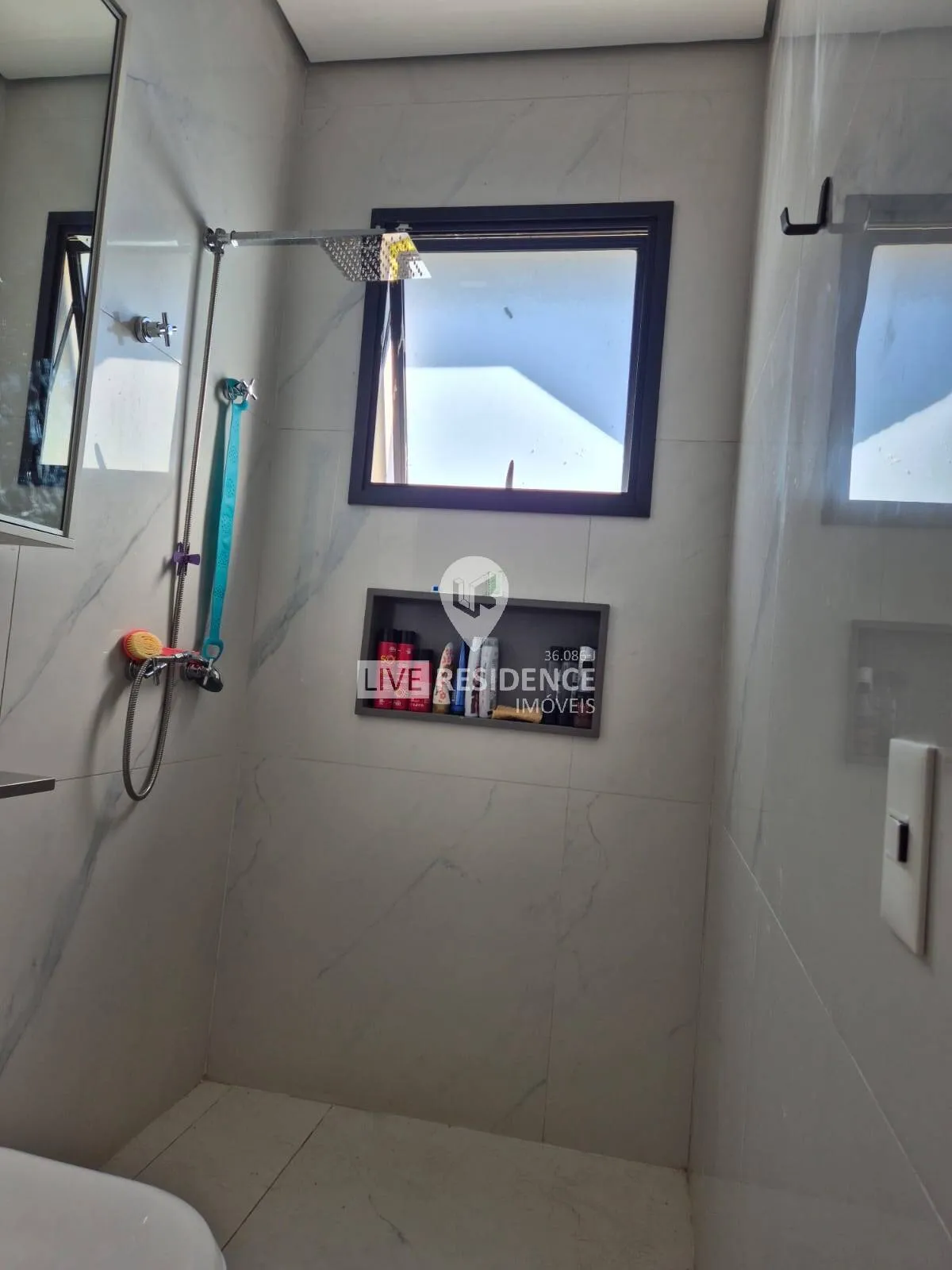 Imagem Magnífica Casa à Venda no Condomínio Reserva Santa Rosa em Itatiba/SP.