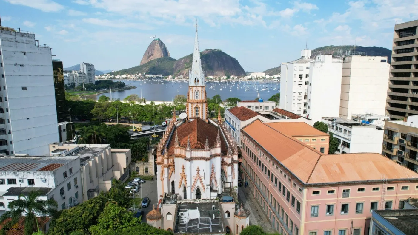 Imagem Apartamento para Venda em Rio de Janeiro / RJ no bairro Botafogo