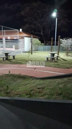 Imagem Apartamento à venda no Condomínio Vila Vic Bilbao, em Uberaba - 2 dormitórios, garagem e muito mais!
