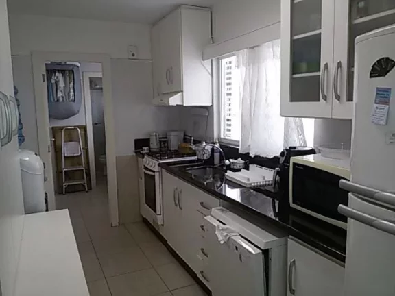 Imagem Cobertura com 3 dormitórios em Balneário Camboriú.