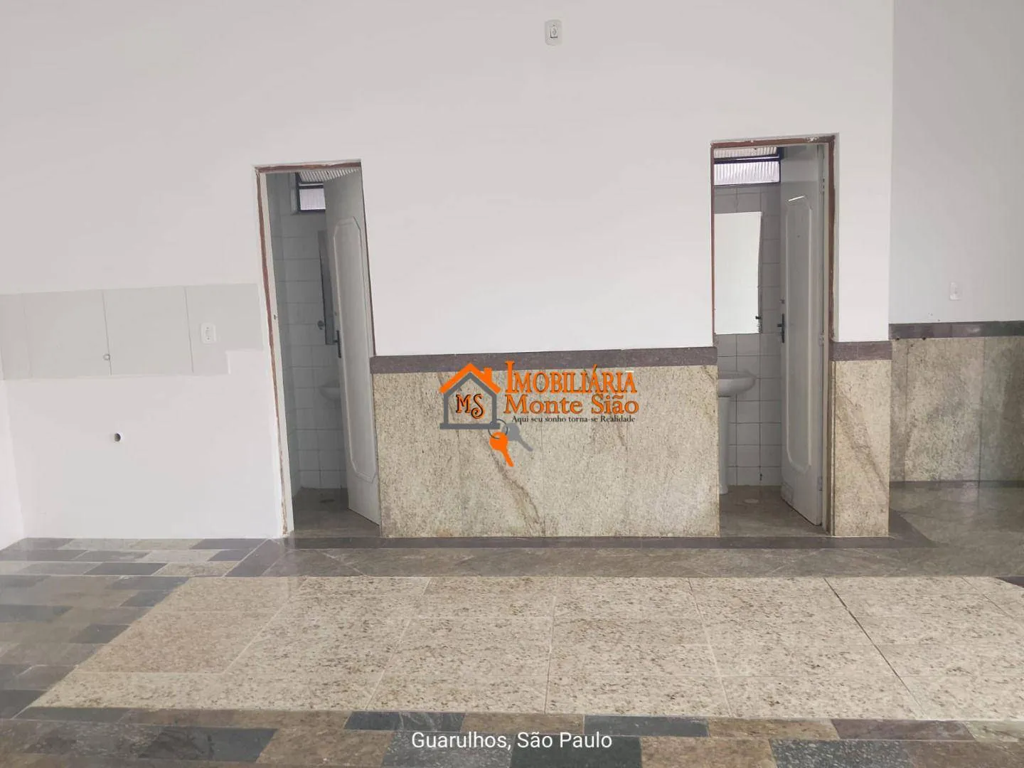Imagem Salão para alugar, 230 m² por R$ 5.000,00/mês - Jardim Santa Emilia - Guarulhos/SP