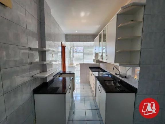 Imagem Morano vende próximo Hospital de Clinicas, 3 dormitórios com vaga.