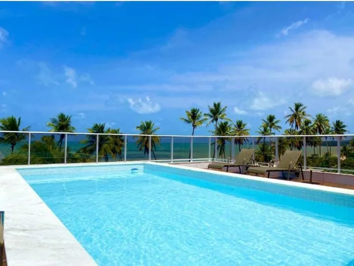Imagem Apartamento mobiliado em Cabo Branco, 2 quartos sendo 1 suíte, lazer completo, piscina com vista e localização estratégica em João Pessoa.