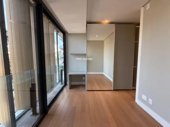 Imagem Apto com 3 Suítes | 3 vagas - Vila Nova Conceição