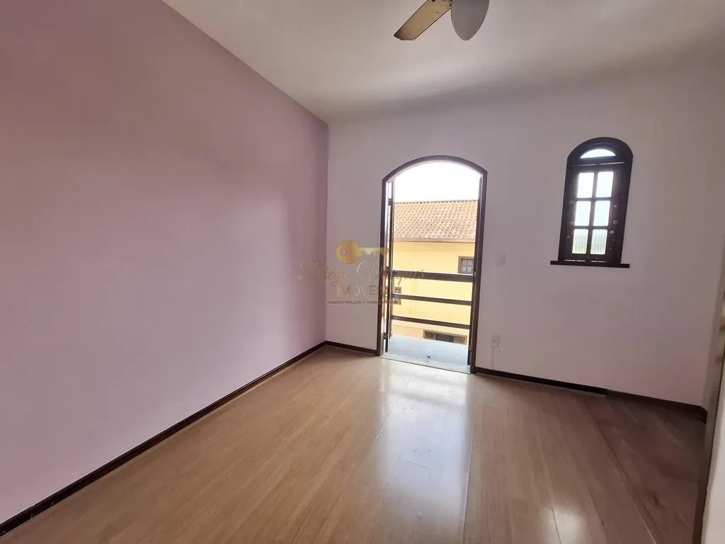Imagem Casa em Condomínio para Venda em Teresópolis / RJ no bairro Artistas