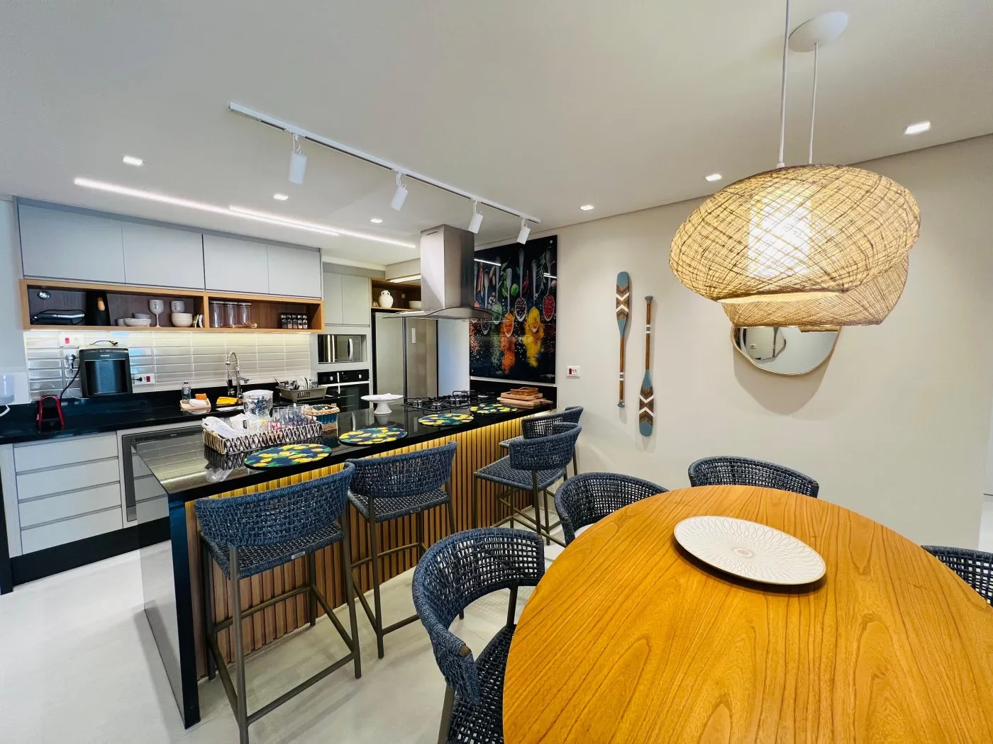 Imagem Apartamento para Venda em Bertioga, Riviera, 3 dormitórios, 2 suítes, 2 banheiros, 2 vagas