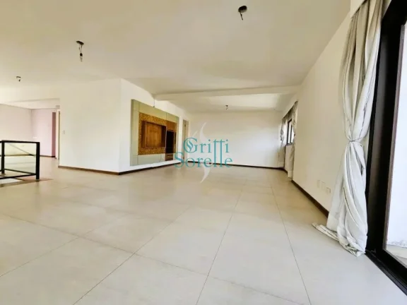 Imagem Cobertura Duplex à Venda em Moema - São Paulo/SP.