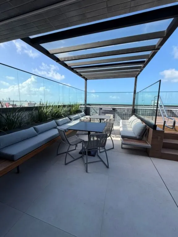 Imagem Apartamento de 72 m² em Manaíra, a 350 m da praia, com 2 quartos, suíte, varanda e condomínio completo.