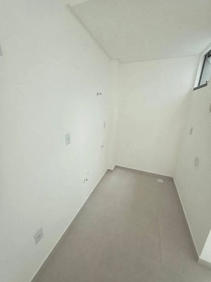 Imagem VEBD DE APARTAMENTO NO CENTRO DE CAMBORIÚ