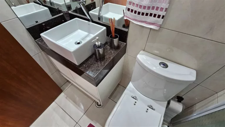 Imagem APARTAMENTO COM 134.1 m² - GUILHERMINA - PRAIA GRANDE SP