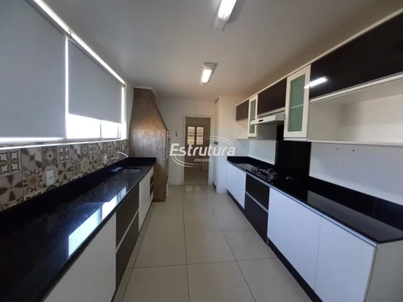 Imagem sobrado no bairro Nossa Senhora do Rosário