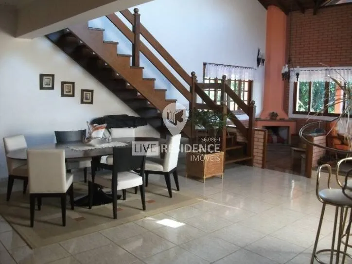 Imagem Casa em Condomínio Ville de Chamonix I, aceita financiamento