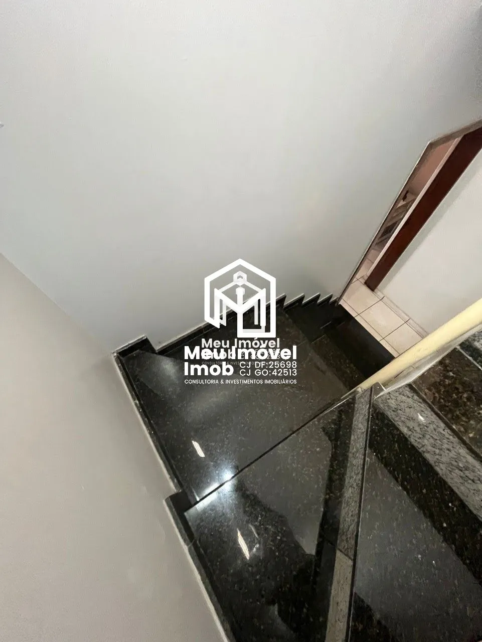 Imagem Casa 5 Quartos 3 Suítes 3 Vagas 120 m² Brasília/DF