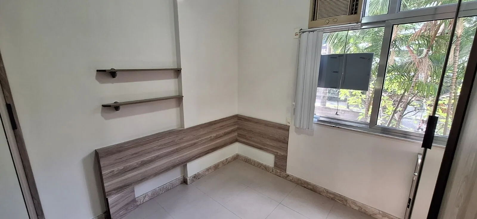 Imagem Apartamento reformado à venda na Rua Marquês de Olinda