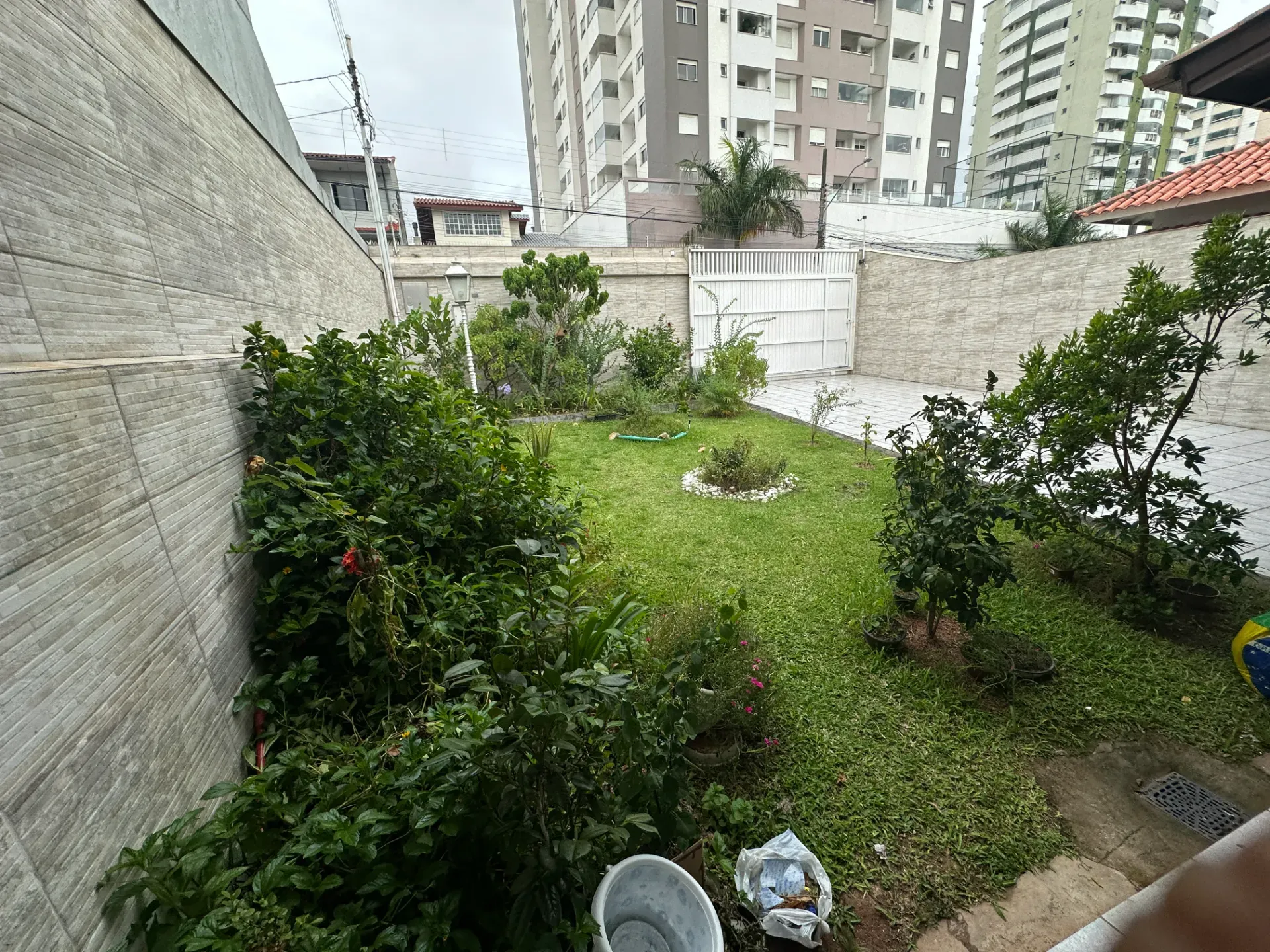 Imagem Onde o Horizonte Encontra o Seu Novo Lar em Barreiros