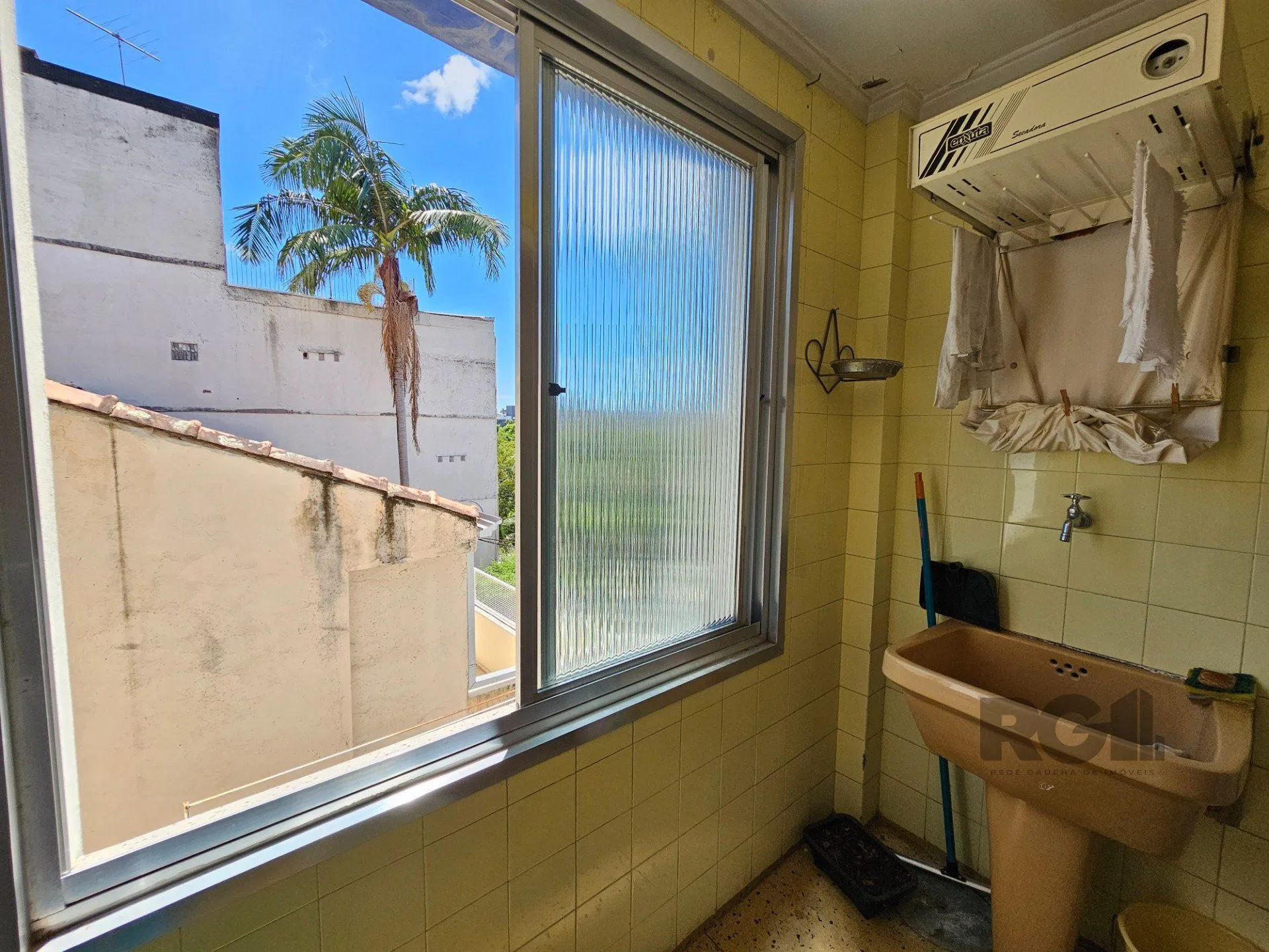 Imagem Apartamento para Venda - 94.09m², 3 dormitórios, 2 vagas - Mont Serrat