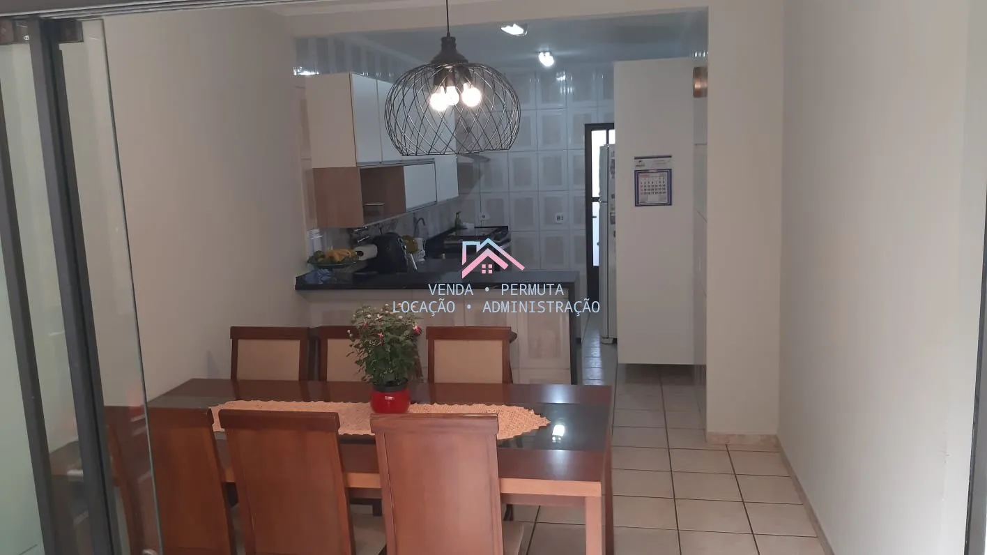 Imagem Casa à venda Bairro Jardim Santa Gertrudes - Área útil 284 m2 com 3 dormitórios - 6 vagas - Jundiaí
