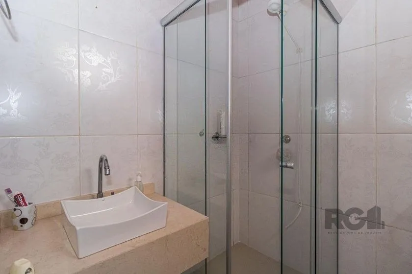 Imagem Casa Mista 266m² - 4 dormitórios, 1 suíte, 3 vagas no bairro Parque Santa Fé