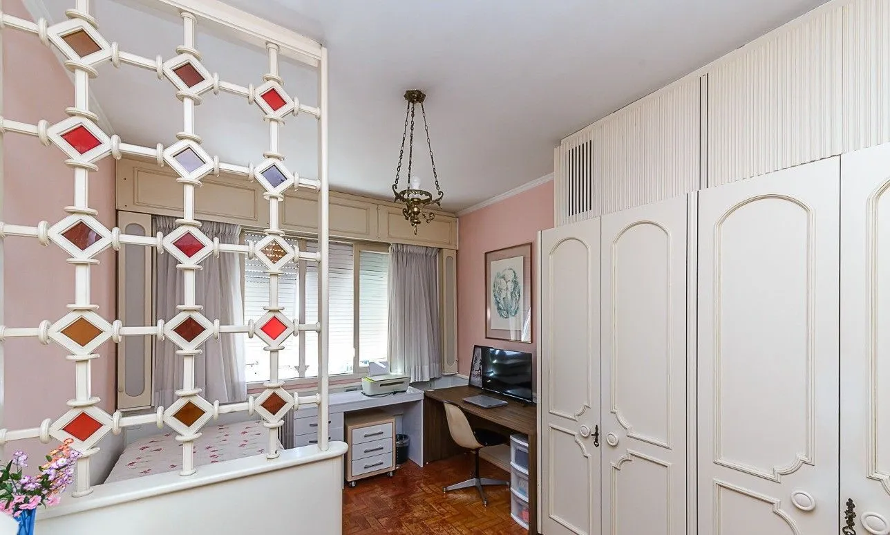 Imagem Vende-se apartamento com 3 quartos( 1 suíte), 169m² e 1 vaga - Independência