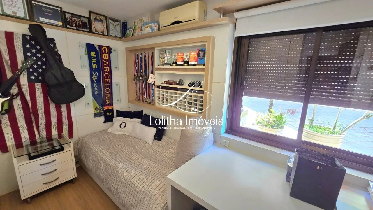 Imagem APARTAMENTO COM 4 QUARTOS, SENDO 2 SUÍTES DE ALTO PADRÃO À VENDA NO CENTRO DE FLORIANÓPOLIS/SC