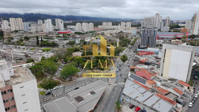 Imagem Ponto Comercial 700 m2, Área Central, Esquina, Coberto. Escritórios