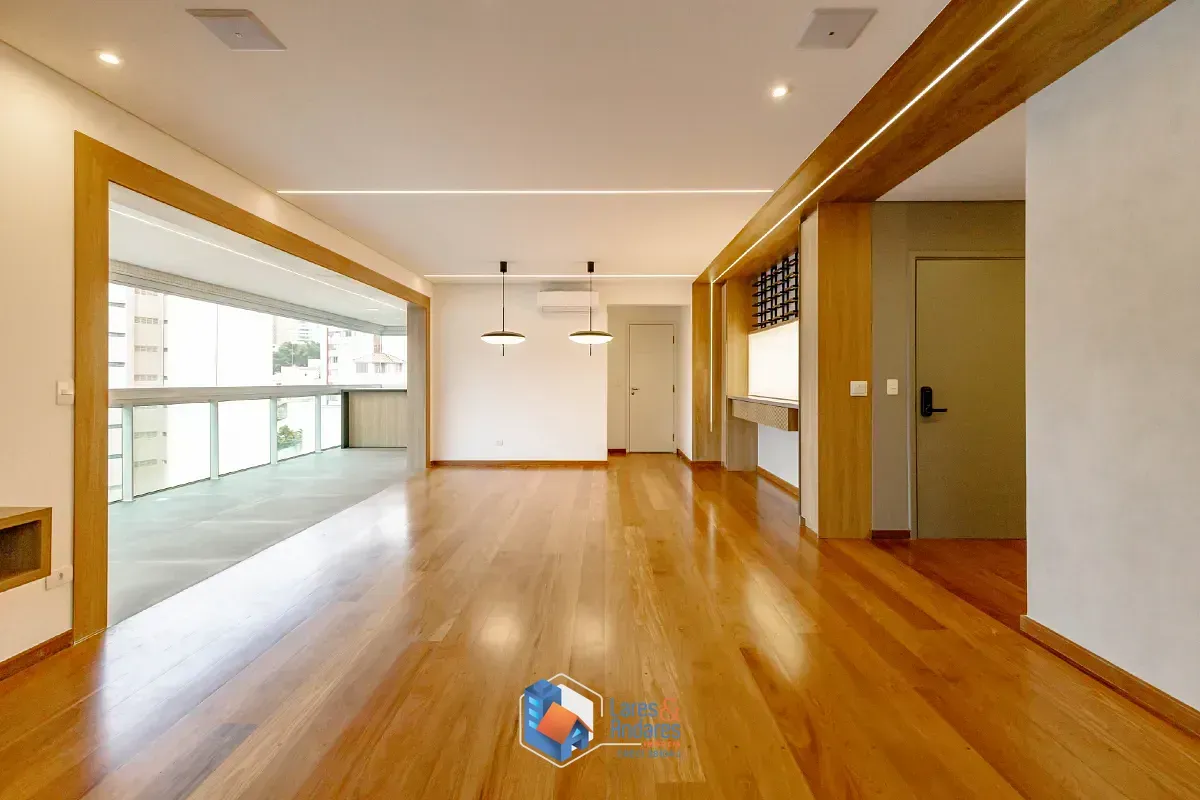Imagem Apartamento para venda em Aclimação com 3 quartos, sendo 2 suítes, 234m²