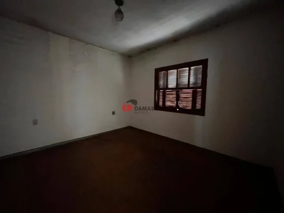 Imagem Terreno com casa antiga venda