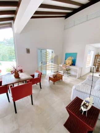 Imagem Casa ampla “pé na areia”