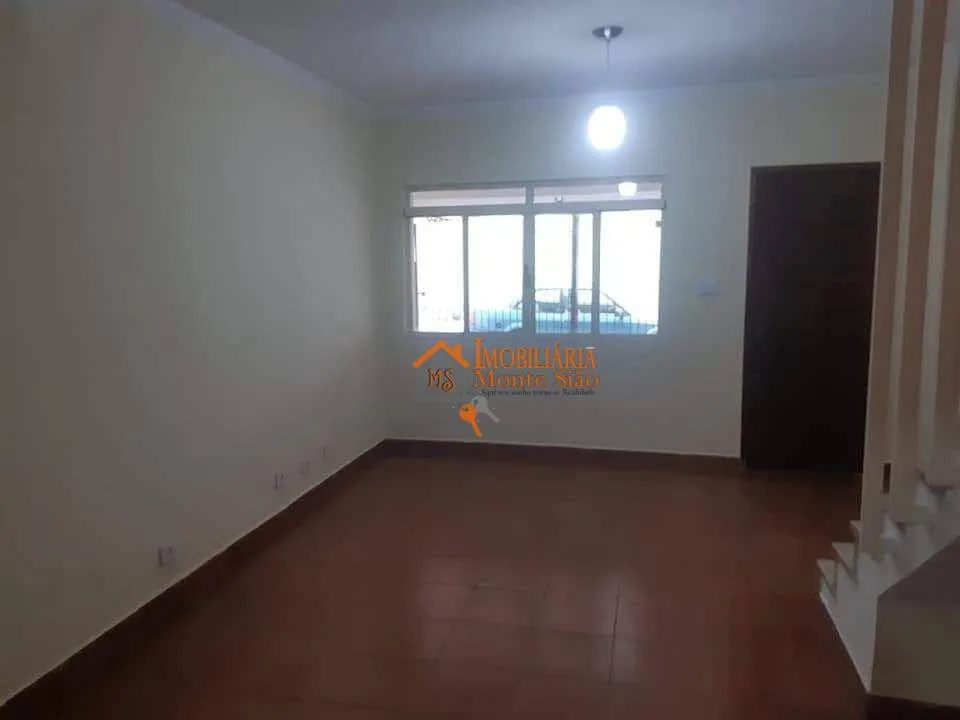 Imagem Sobrado com 3 dormitórios à venda, 93 m² por R$ 585.000,00 - Vila Galvão - Guarulhos/SP