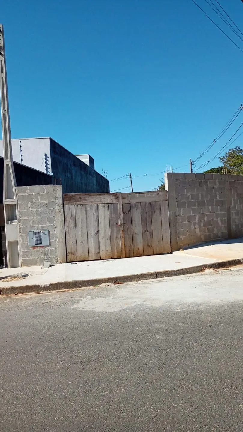 Imagem Terreno à venda 212M², Loteamento Residencial e Comercial Flamboyant, Pindamonhangaba - SP