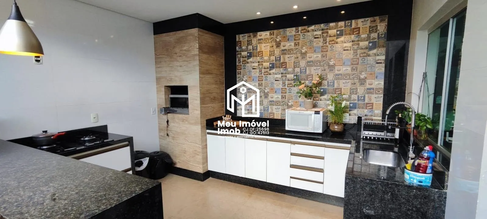 Imagem Casa 03 Quartos 3 Suítes 3 Vagas 200m² Sobradinho/DF