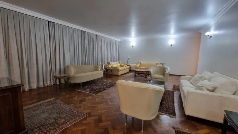 Imagem Nascente, Meio de Quadra, Andar Alto, Vazado, Vista Livre!!! SQS 110