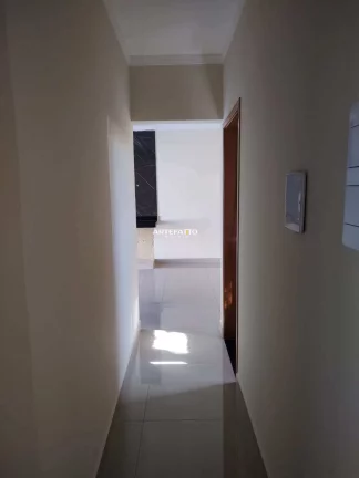 Imagem Casa à Venda no Bairro Quinta D’Oeste – Terreno Inteiro e Excelente Potencial