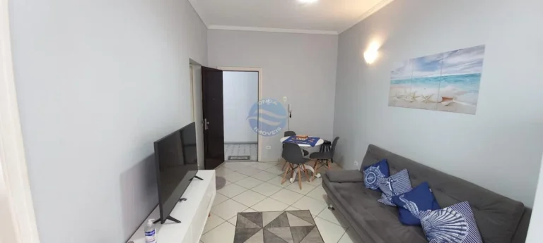 Imagem Apartamento a venda em Santos no Boqueirão quadra da praia.