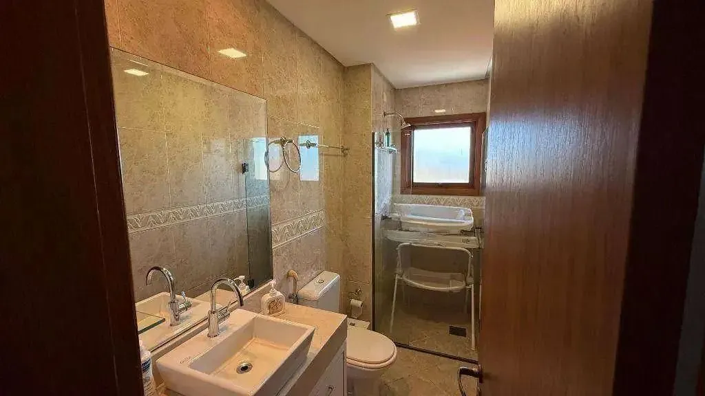 Imagem Cobertura com 4 dormitórios, 2 suítes, lavabo e 3 vagas de garagem.